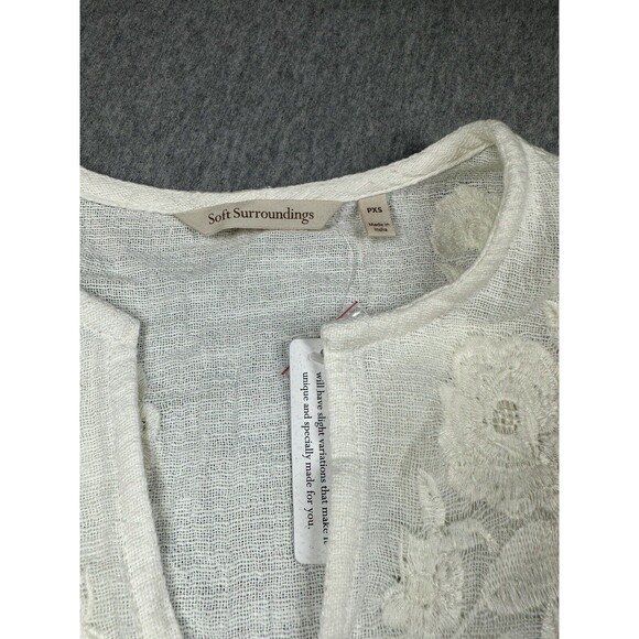 Soft Surroundings Blouse‎ Tunic Ivory Cotton Floral Embellished Embroidered NWOT - Picture 3 of 6